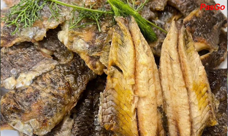 nha-hang-thang-coi-9