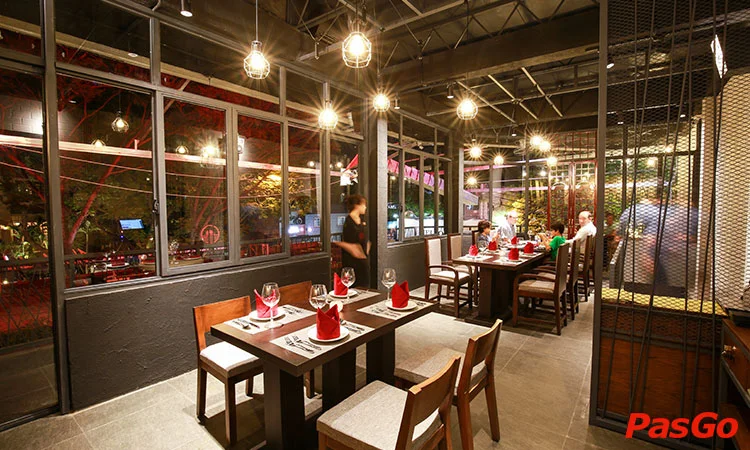 nha-hang-the-butcher-shop-&-grill-nguyen-ba-lan-11