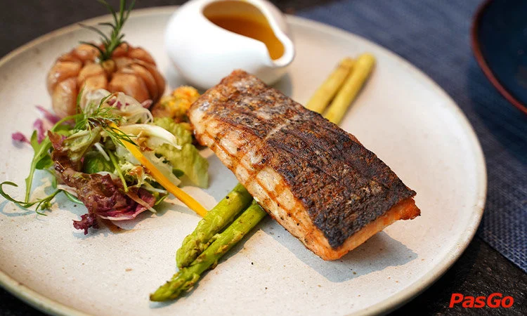 nha-hang-the-dome-dining-&-drinks-hai-ba-trung-6