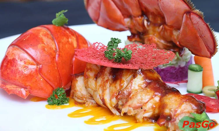 nha-hang-the-gioi-hai-san-dao-tan-6