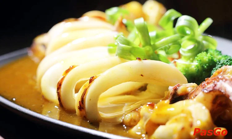 nha-hang-the-gioi-hai-san-dao-tan-7