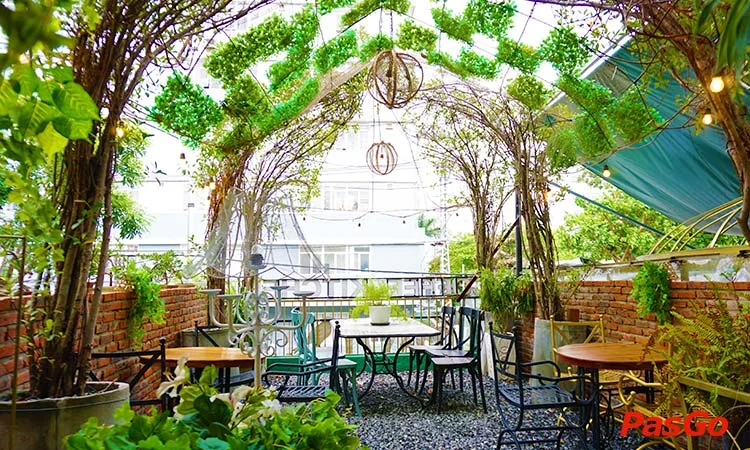 nha-hang-the-pavilion-garden-quang-trung-da-nang-slide-10