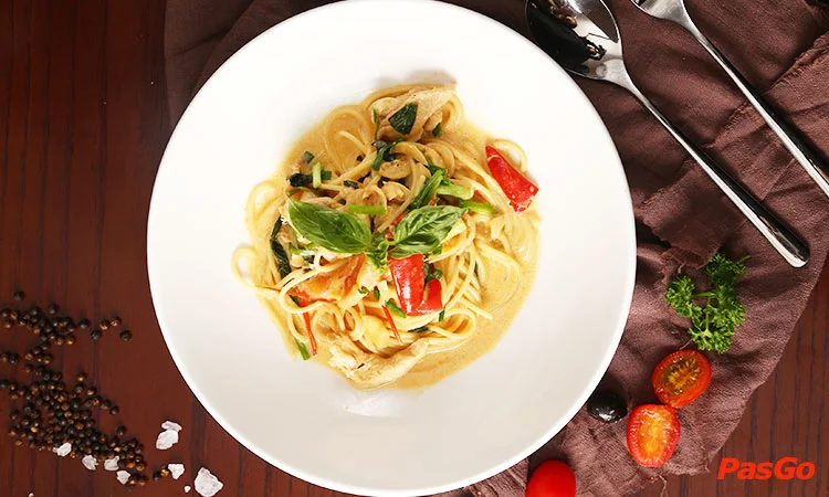 nha-hang-the-valley-house-le-ngoc-han-10