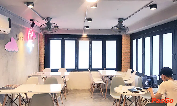 nha-hang-hotpot-runway-slide-12