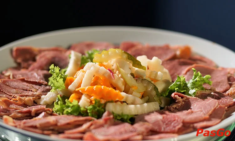 nha-hang-thien-duong-bia-tuoi-mo-golden-field-2