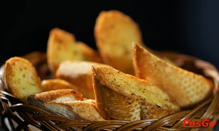 nha-hang-thien-duong-bia-tuoi-mo-golden-field-8