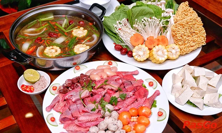 Nhà hàng Thiên Mộc Kim Mã món ăn mang đậm chất đồng quê Việt 1