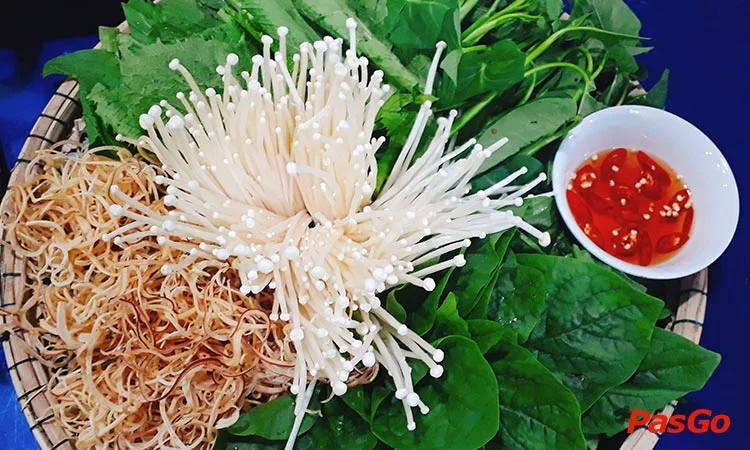 nha-hang-thuan-viet-duong-30-thang-4-10