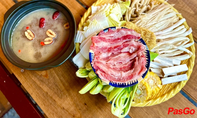 nha-hang-tiem-nuong-muoi-mat-8