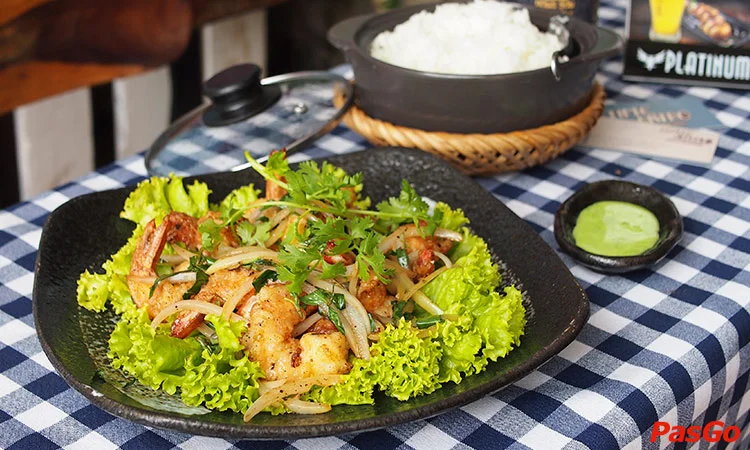 nha-hang-time-bistro-nguyen-hue-2