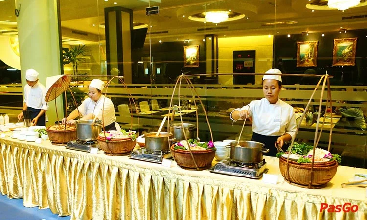 nha-hang-tivoli-the-hanoi-club-hotel-11