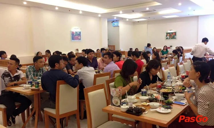 nha-hang-tokyo-deli-giang-vo-11