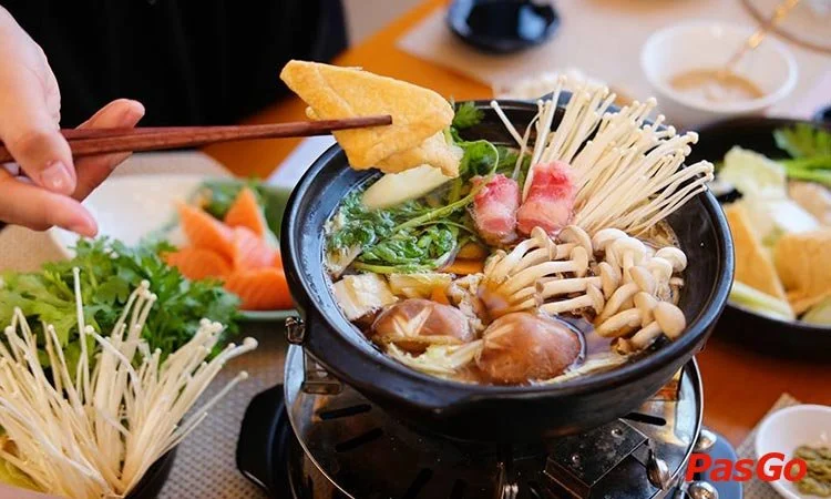 nha-hang-tokyo-deli-hoang-dao-thuy-12