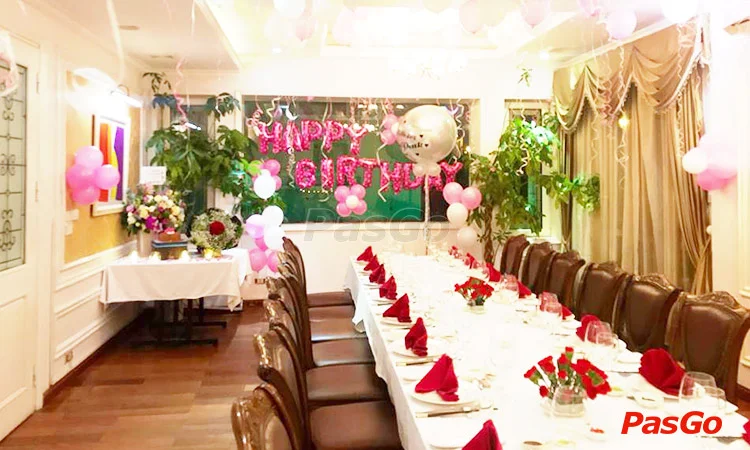 nha-hang-tom-hum-nguyen-khanh-toan-slide-10