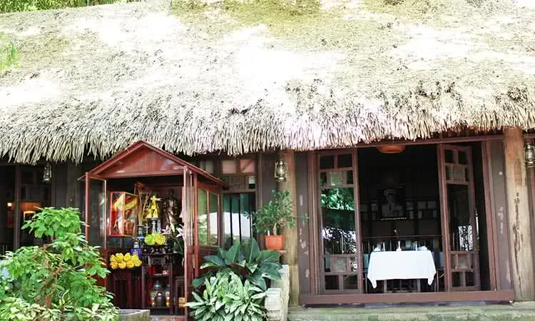 nha-hang-tre-place-142-an-duong-vuong-tay-ho-11