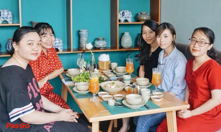 nha-hang-tron-xuan-dieu-11