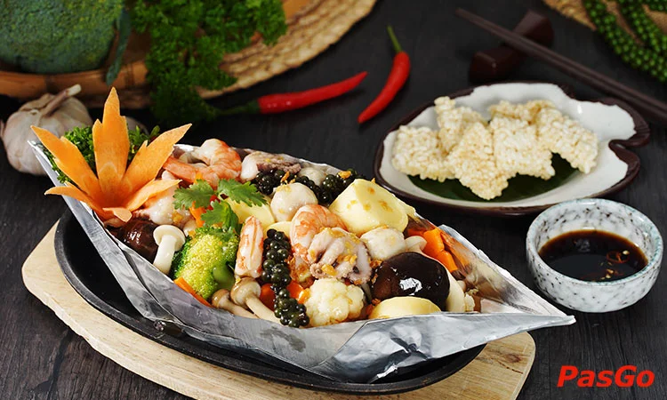 Nhà hàng Trống Cơm Vincom Thảo Điền, Quận 2 3