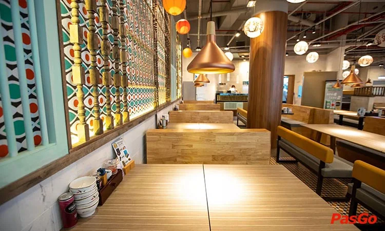 Nhà hàng Trống Cơm Vincom Thảo Điền, Quận 2 11