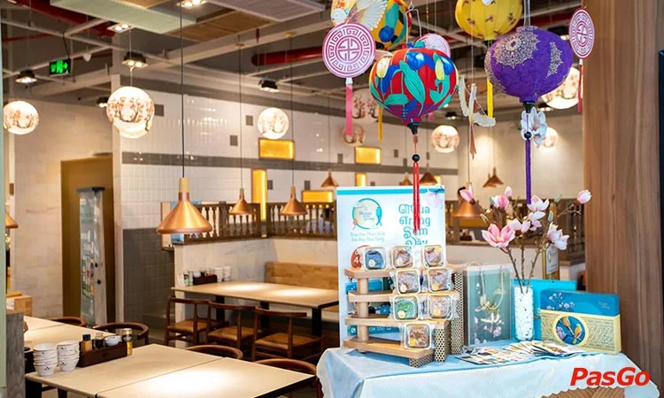 Nhà hàng Trống Cơm Vincom Thảo Điền, Quận 2 4