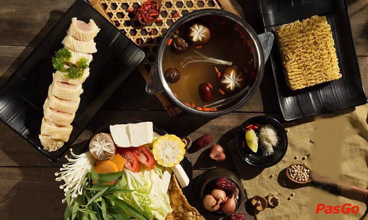 nha-hang-tru-ky-hotpot-tran-nhan-tong-4