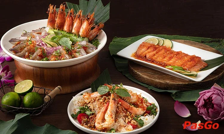 Nhà hàng TSFThai Street Food Khúc Thừa Dụ chuẩn vị món Thái truyền thống 4