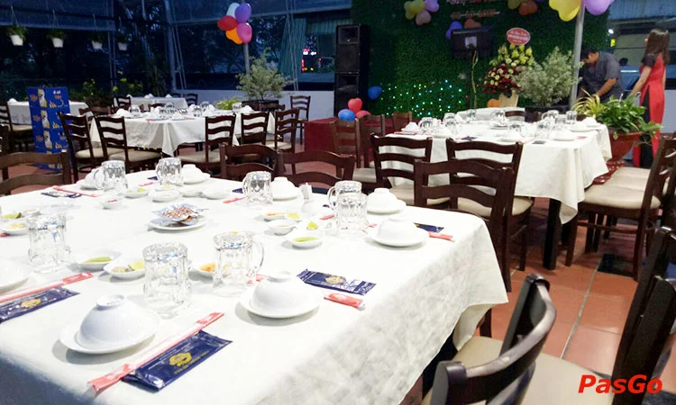 nha-hang-tu-luc-tran-phu-slide-11