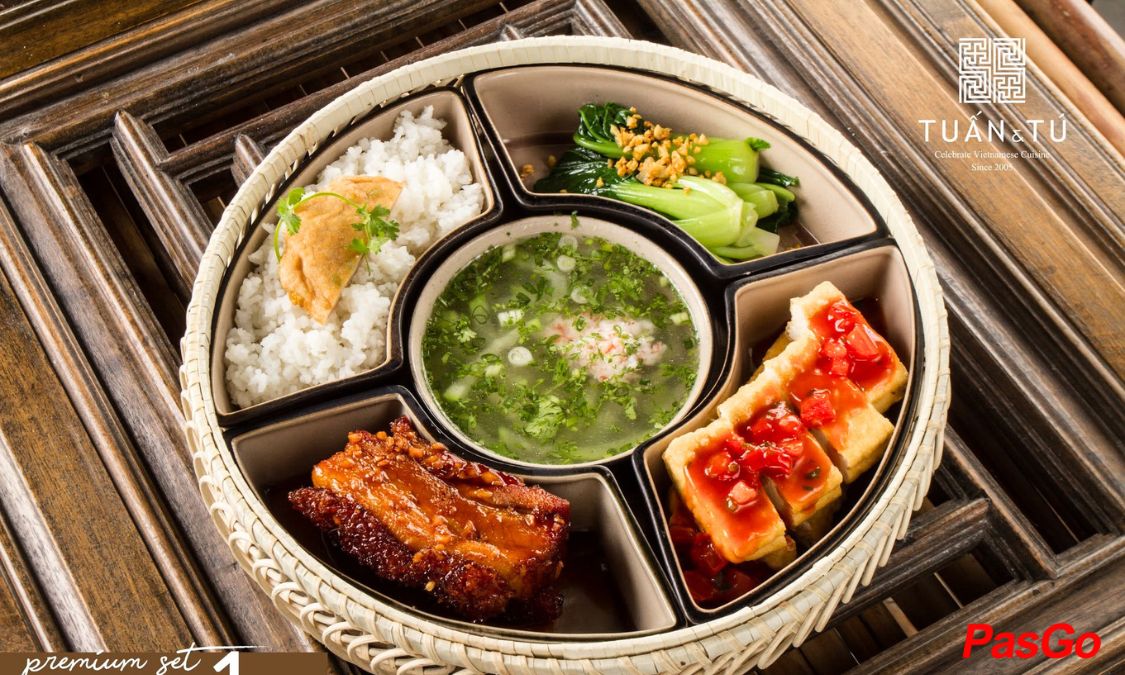 Nhà hàng Tuấn Tú - Lý Văn Phức 6