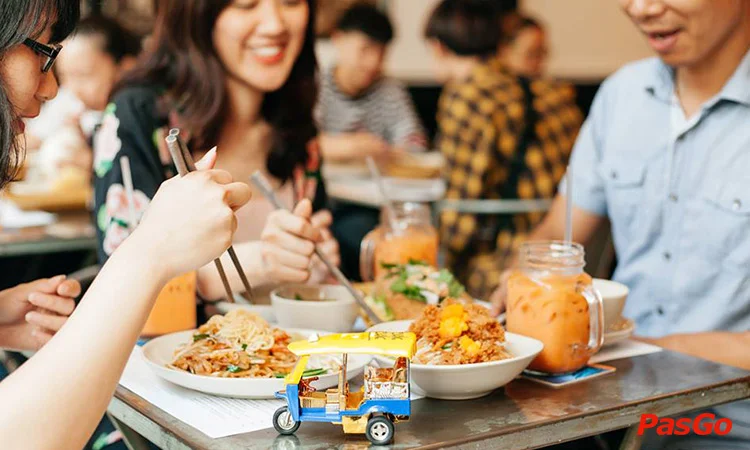 nha-hang-tuktuk-thai-bistro-tran-ngoc-dien-11