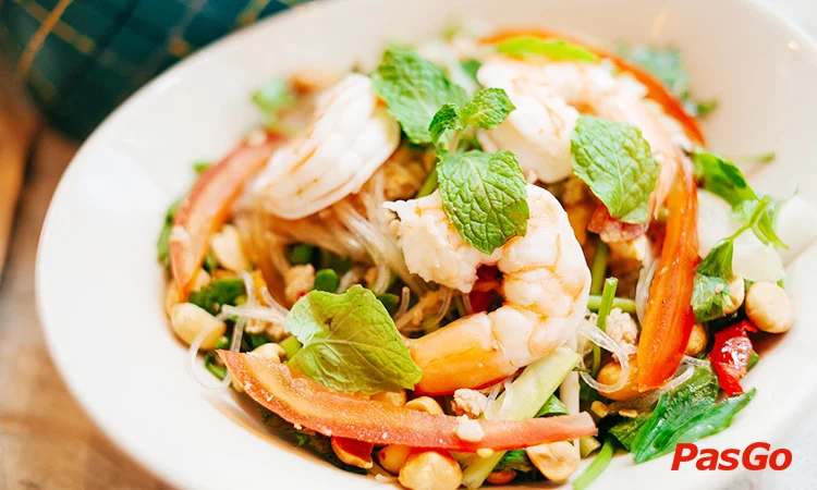 nha-hang-tuktuk-thai-bistro-tran-ngoc-dien-7