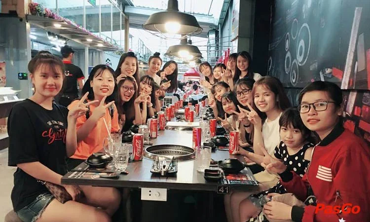 nha-hang-ubbq-buffet-pham-van-dong-12