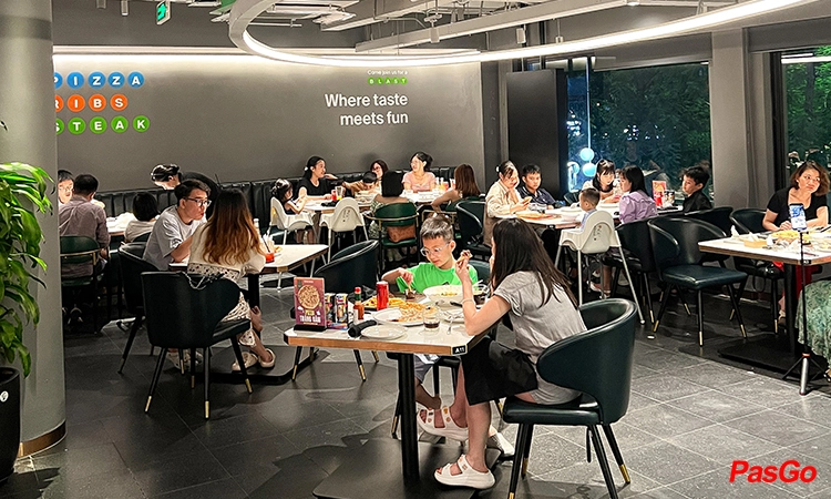 nha-hang-union-pizza-hoang-dao-thuy-14