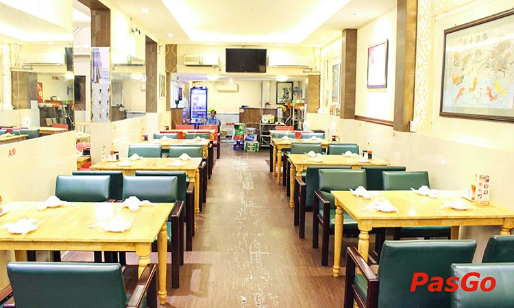 nha-hang-van-phuc-lau-tran-hung-dao-slide-10