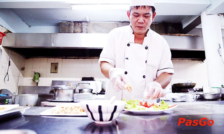 nha-hang-van-tue-thai-thinh-slide-8