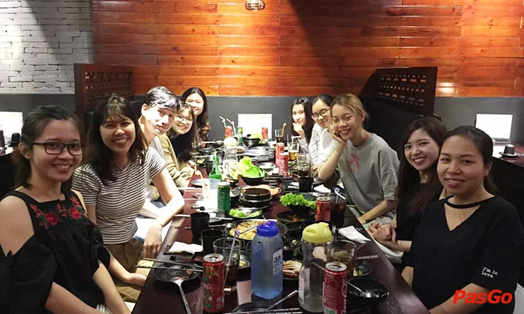 nha-hang-vang-vang-galbi-bbq-pham-viet-chanh-11