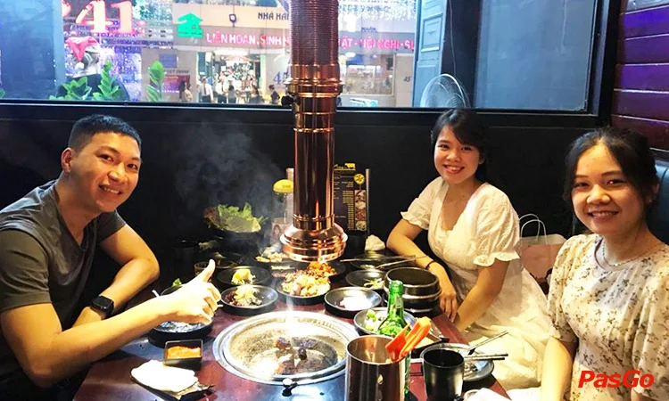 nha-hang-vang-vang-galbi-bbq-pham-viet-chanh-12
