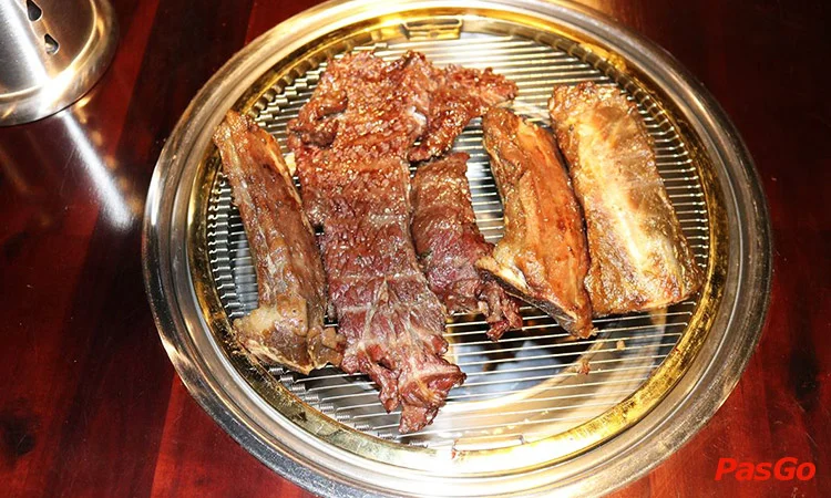 nha-hang-vang-vang-galbi-bbq-pham-viet-chanh-4