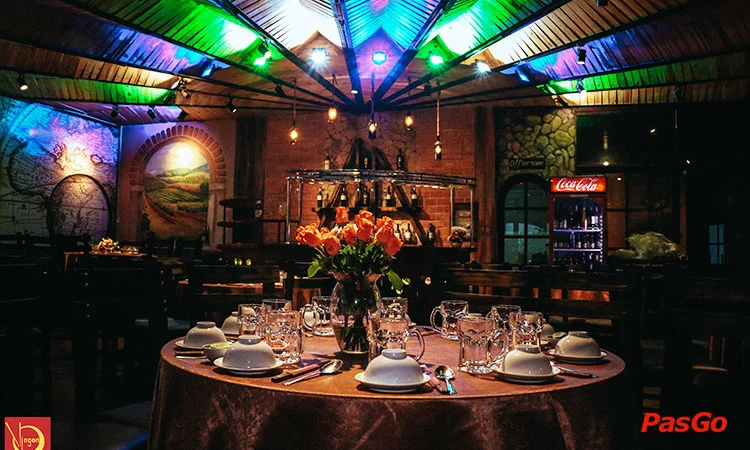 nha-hang-vi-ngon-duong-35-quan-2-12