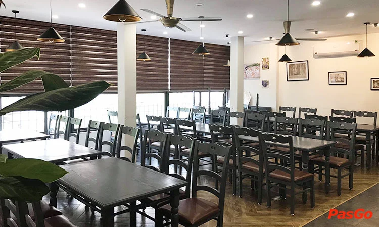 nha-hang-bep-cua-83-tue-tinh-12