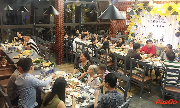 nha-hang-bep-cua-83-tue-tinh-9