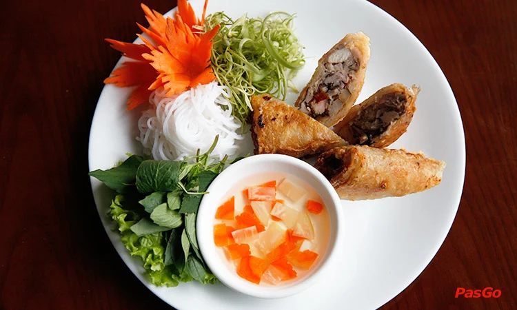 nha-hang-viet-starhill-slide-5