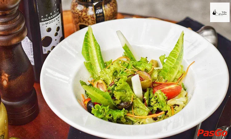 nha-hang-villa-eatalia-quang-ba-12