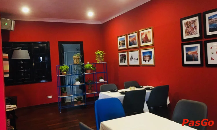 nha-hang-villa-esteva-nguyen-thi-minh-khai-9