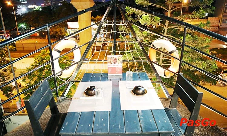 nha-hang-vinh-hai-san-hoang-cau-slide-12