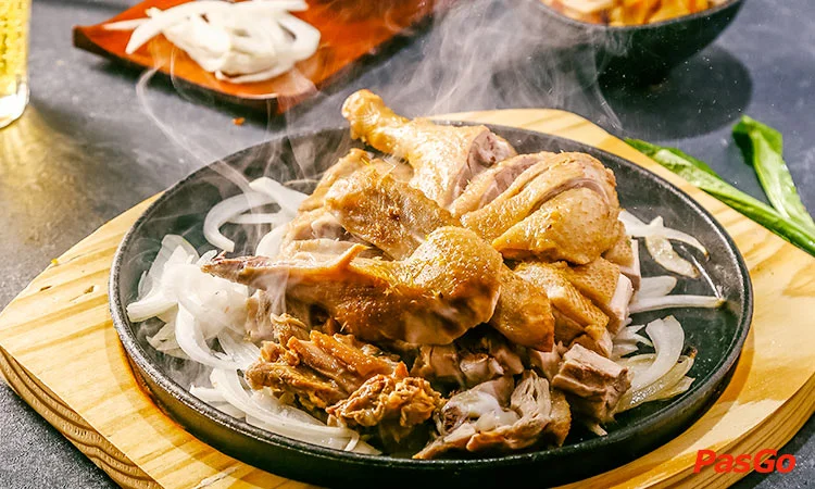 nha-hang-vit-quay-to-thi-mai-hac-de-2