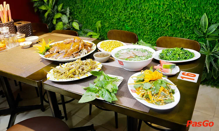 nha-hang-vit-quay-to-thi-mai-hac-de-8