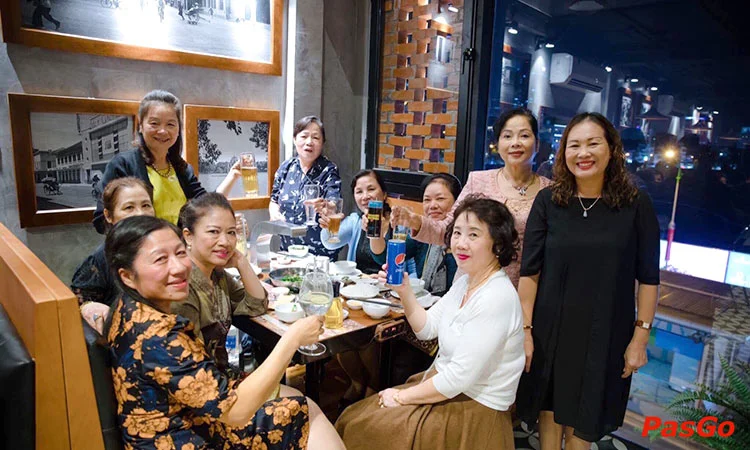 nha-hang-vua-cha-ca-giang-vo-slide-9