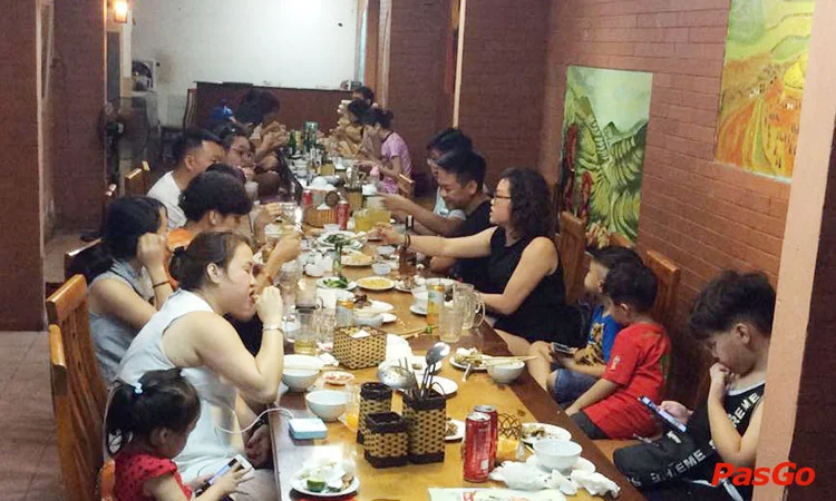 nha-hang-vua-ga-tuoi-kim-ma-10