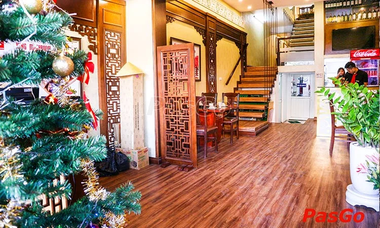 nha-hang-vua-nam-thien-nhien-huynh-thuc-khang-slide-10