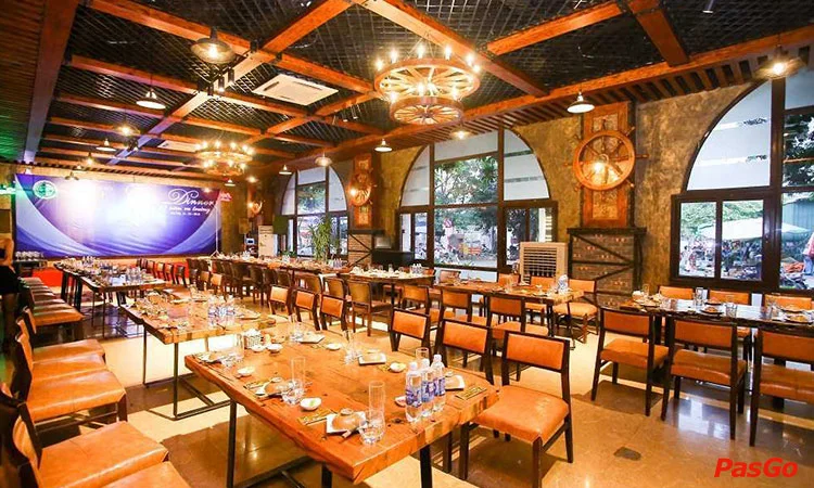 nha-hang-vuon-bia-ha-noi-nguyen-thi-thap-10