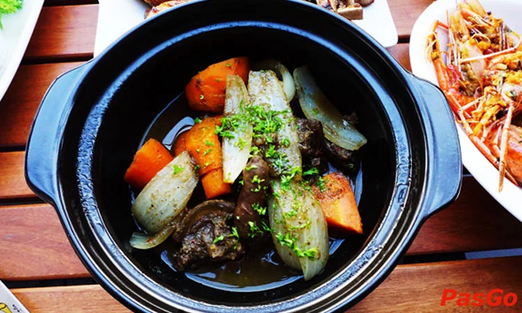 nha-hang-vuvuzela-zen-plaza-nguyen-trai-slide-10